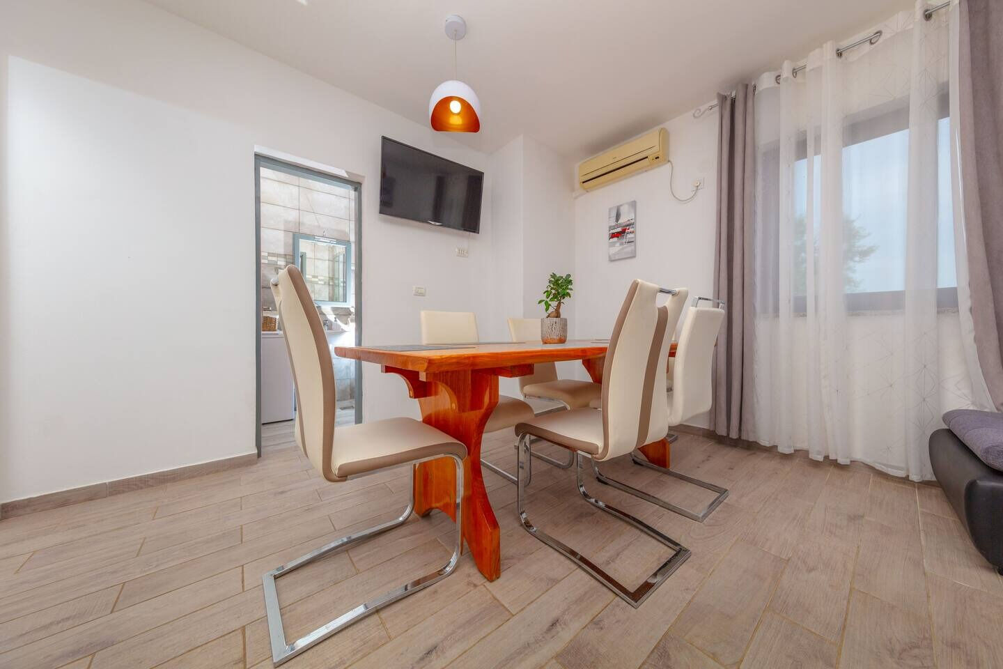 House Berto 11227-K1