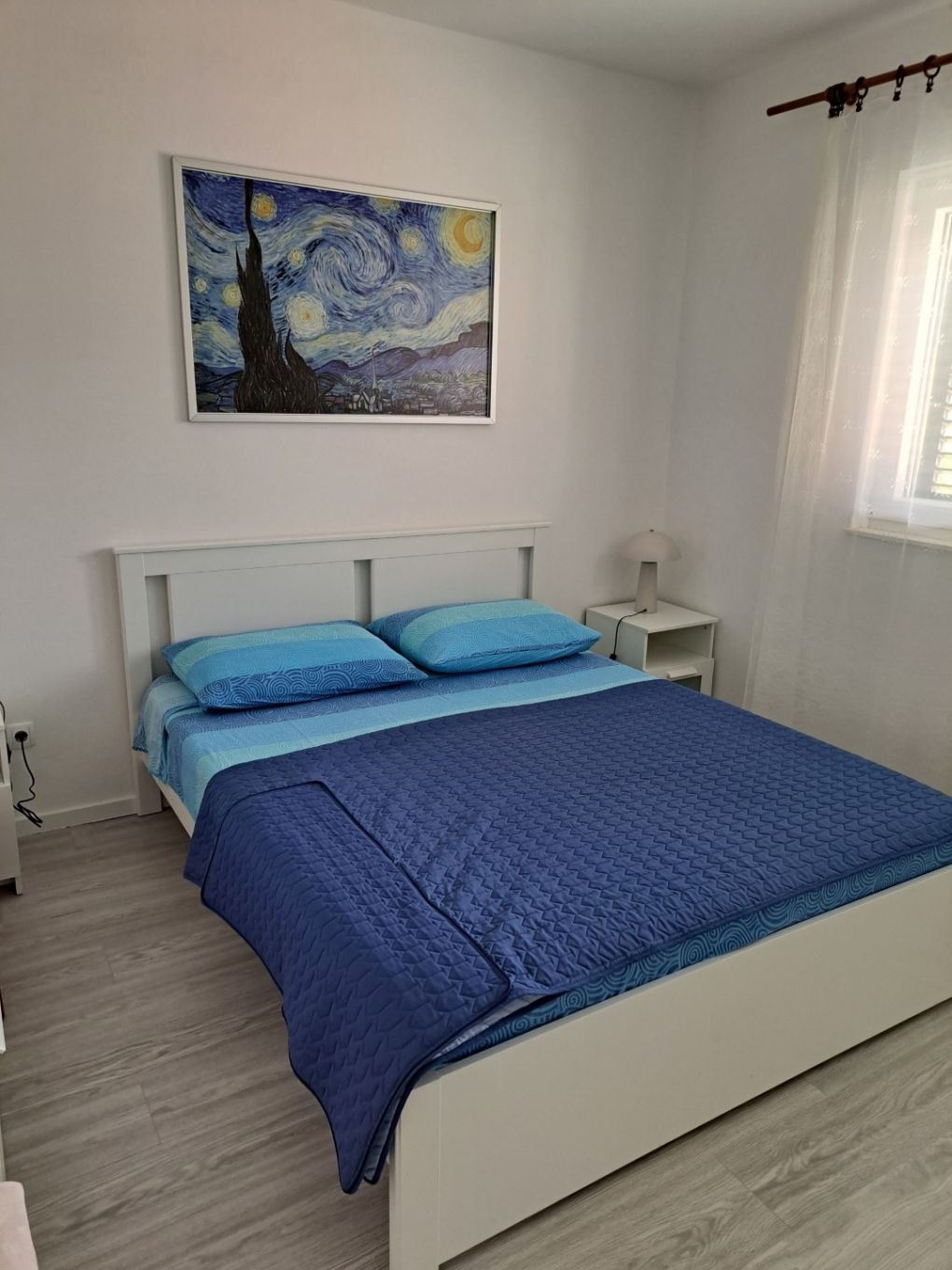 Apartments Big 112221-A1