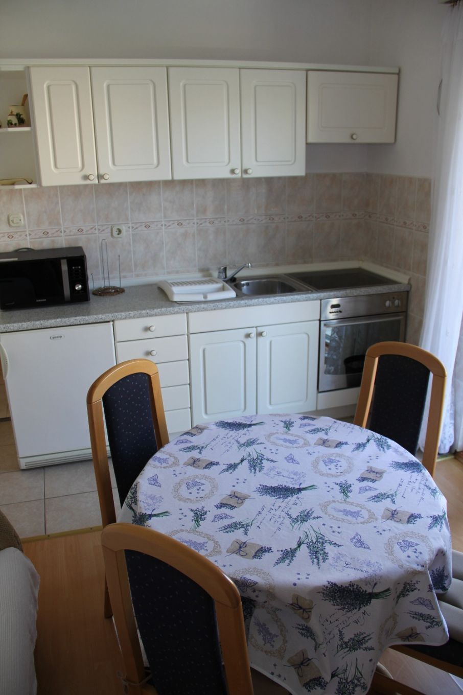 Apartments Big 112221-A2