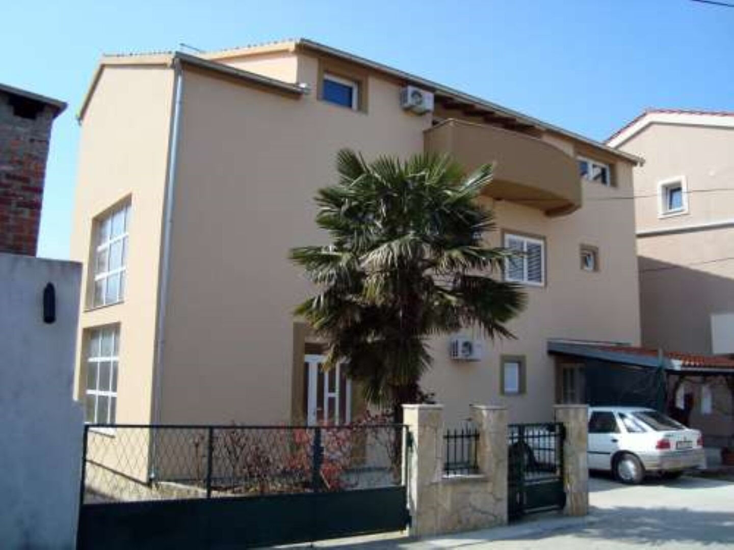Apartments Zora Accommodation in Biograd