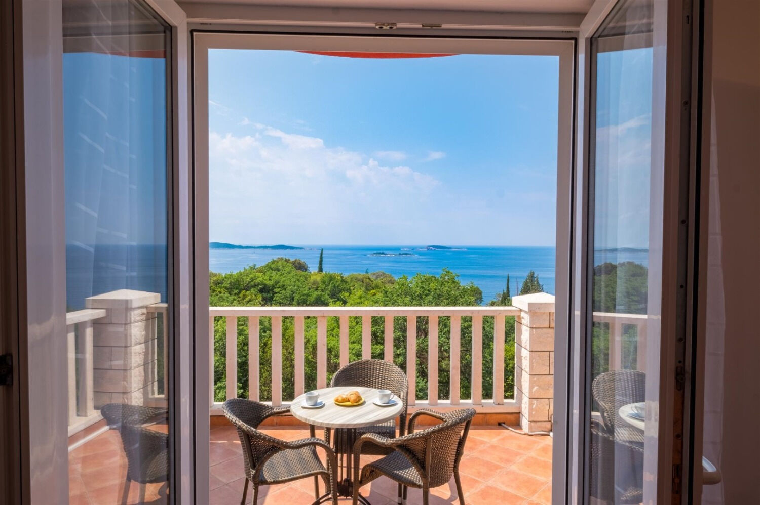 Apartments and Rooms Villa Bouganvillea 112391-A1