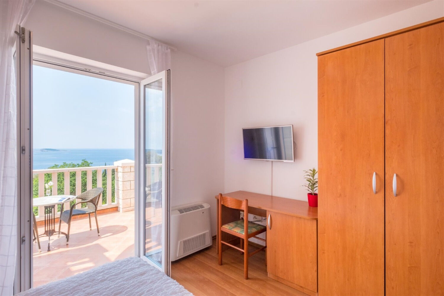 Apartments and Rooms Villa Bouganvillea 112391-S5
