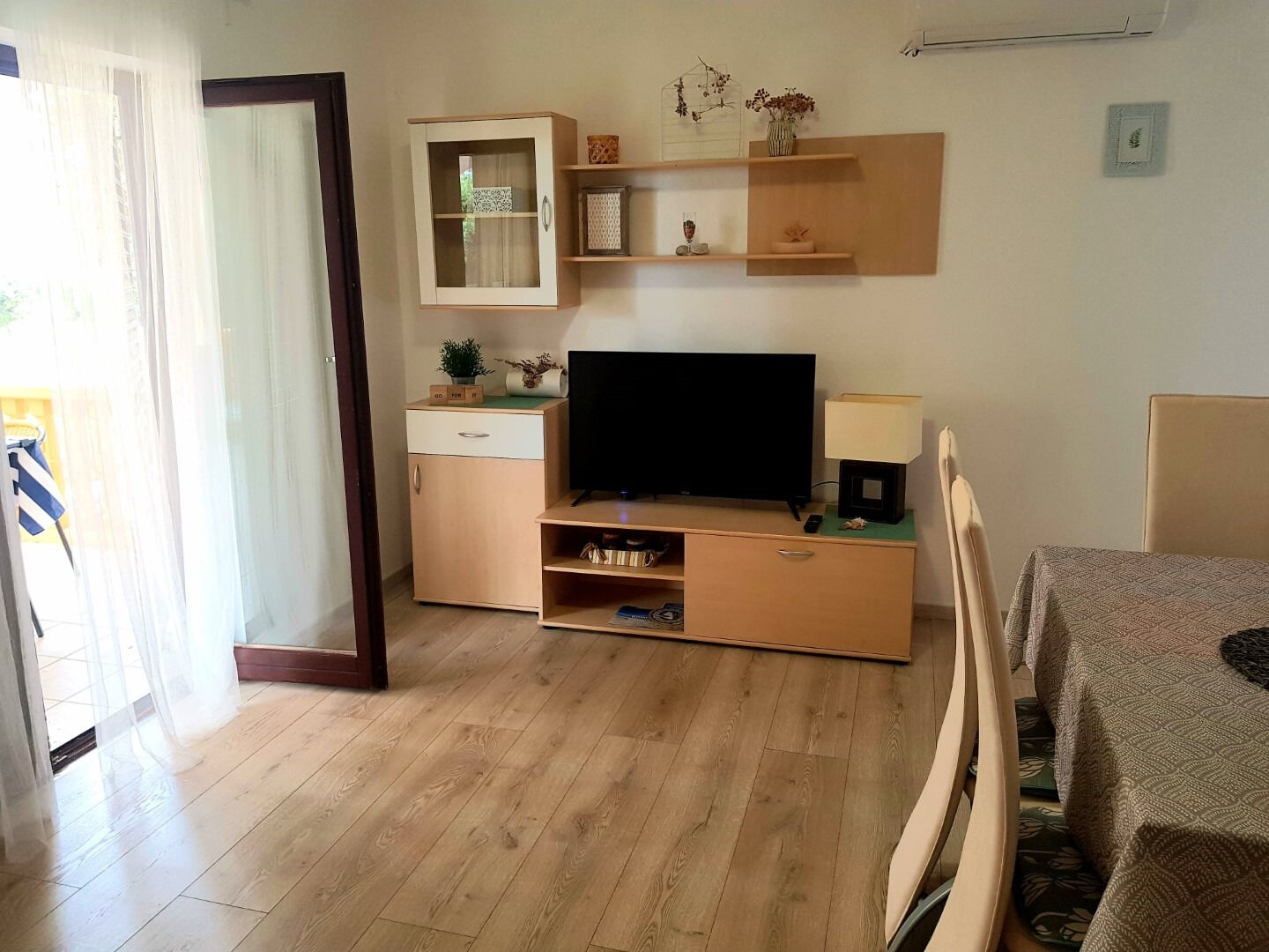 Apartments Mare 112411-A1