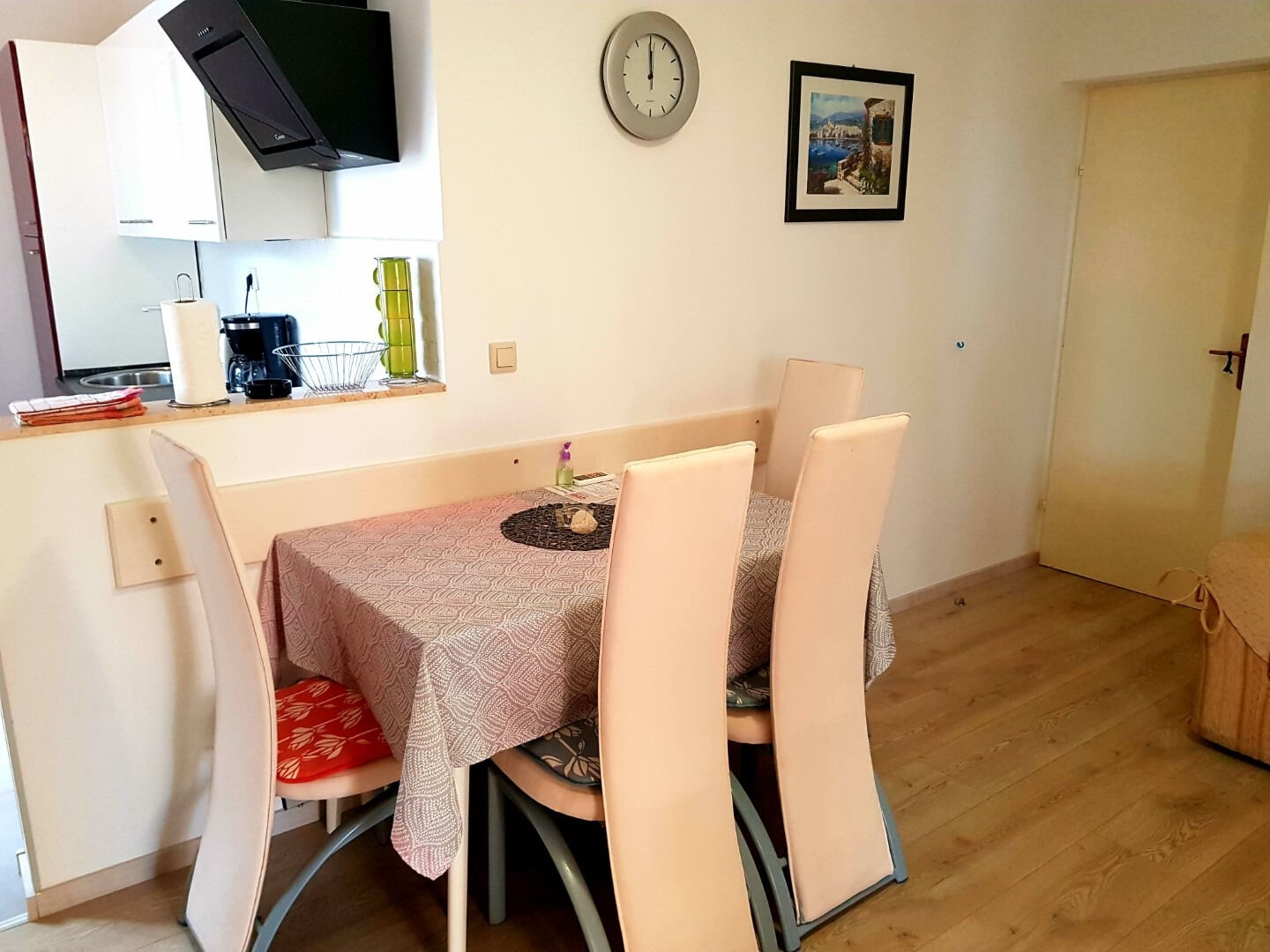 Apartments Mare 112411-A1