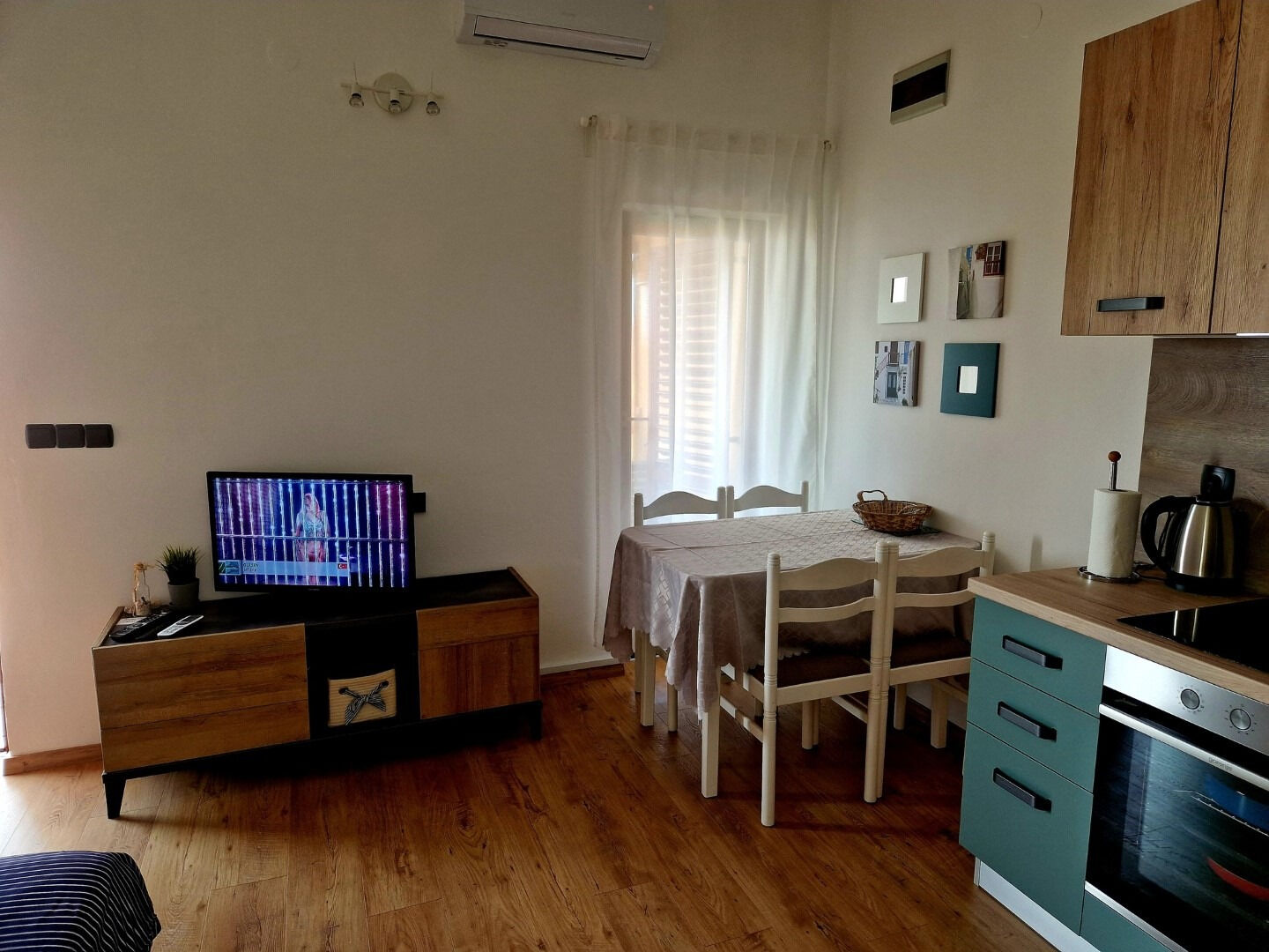 Apartments Mare 112411-A3