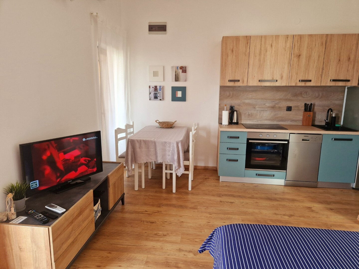 Apartments Mare 112411-A3