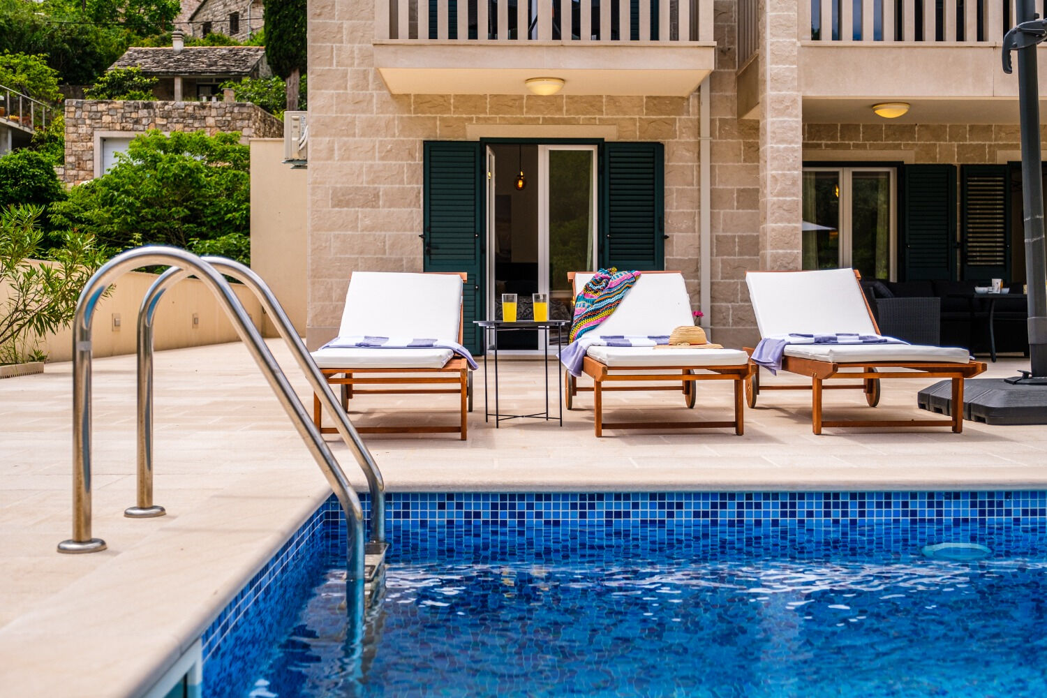 House Villa Gold 11243-K1