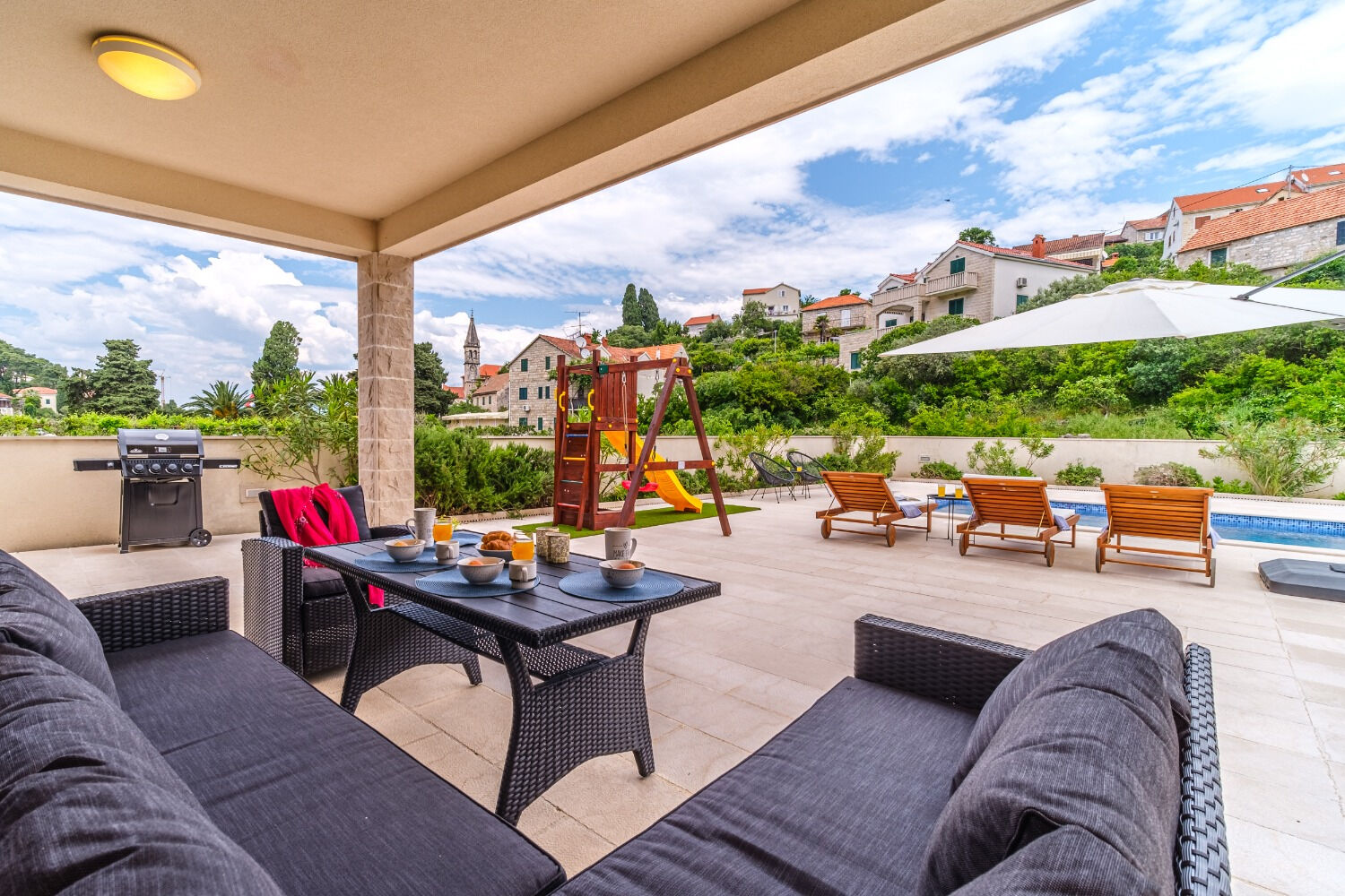 House Villa Gold 11243-K1