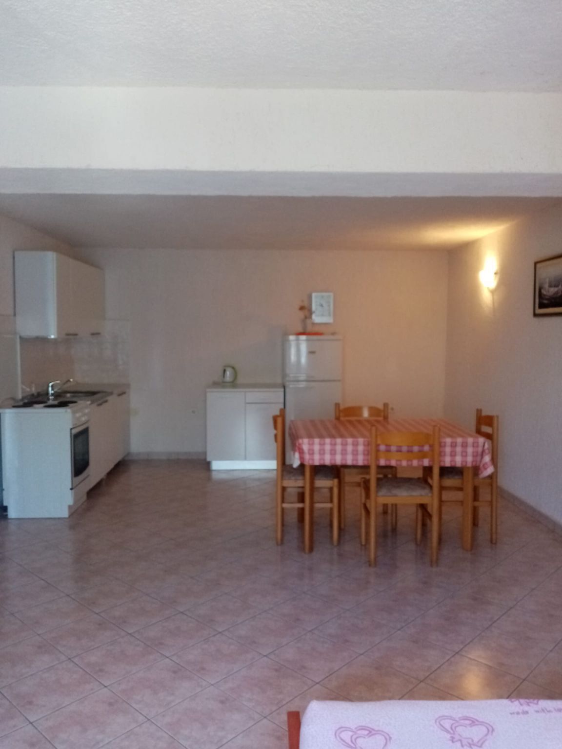 Apartments More 100881-A1