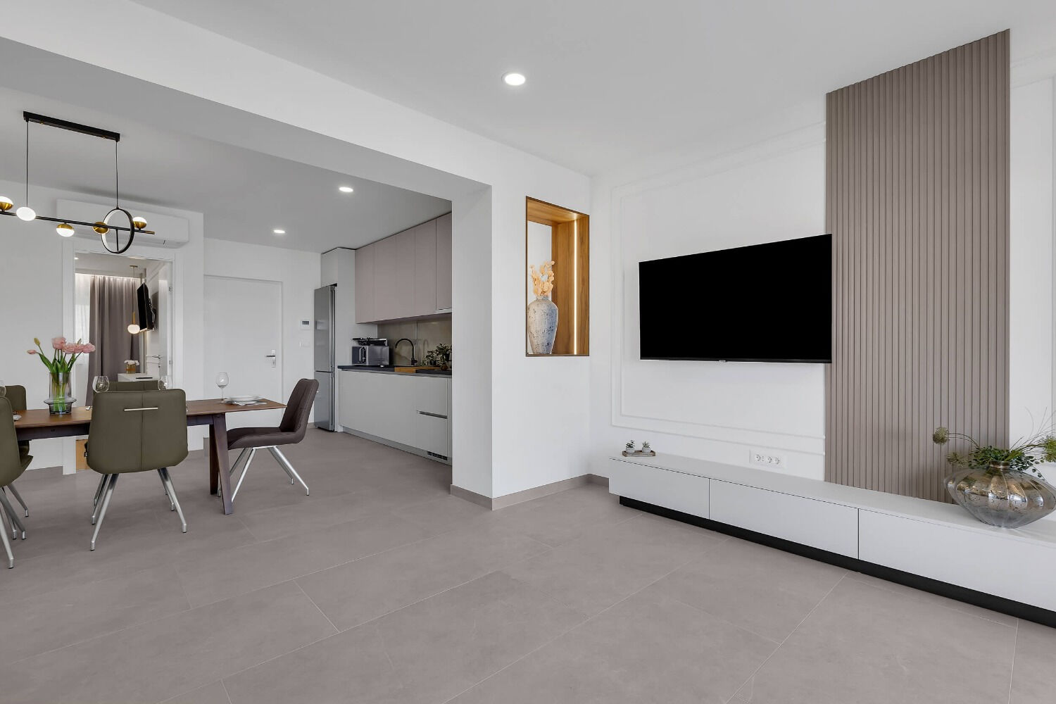 Apartments Prgo 11254-A1