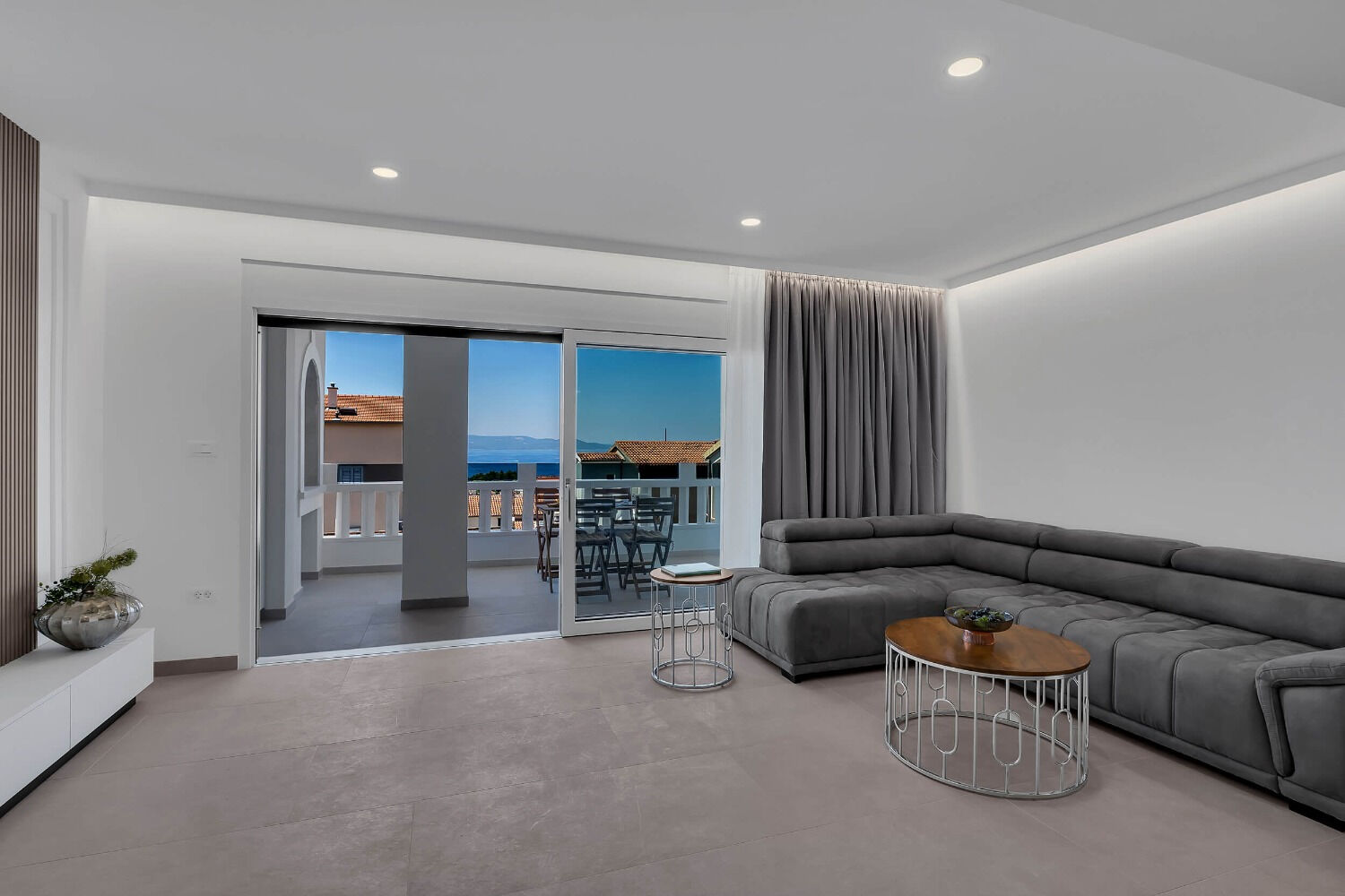 Apartments Prgo 11254-A2