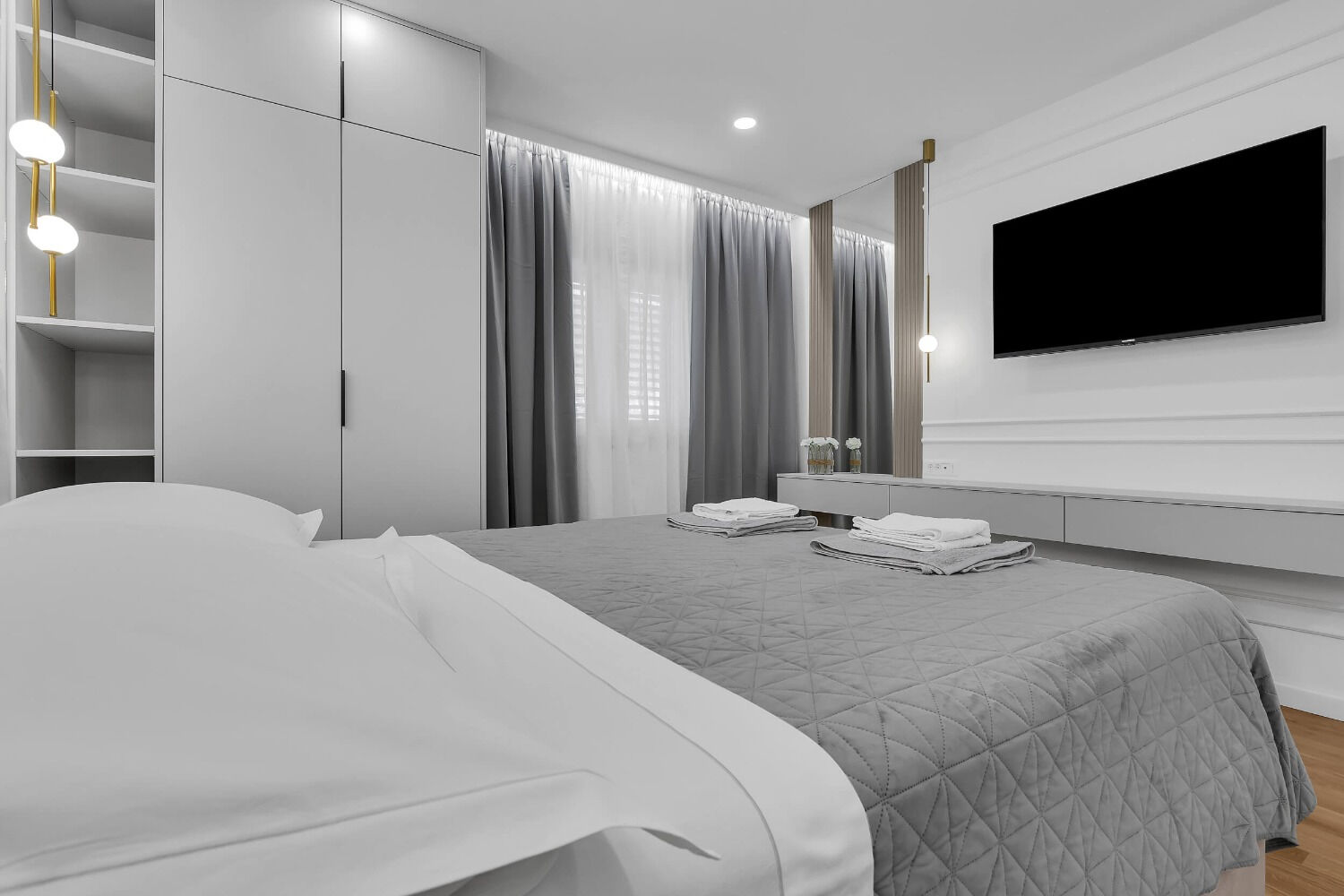 Apartments Prgo 11254-A2