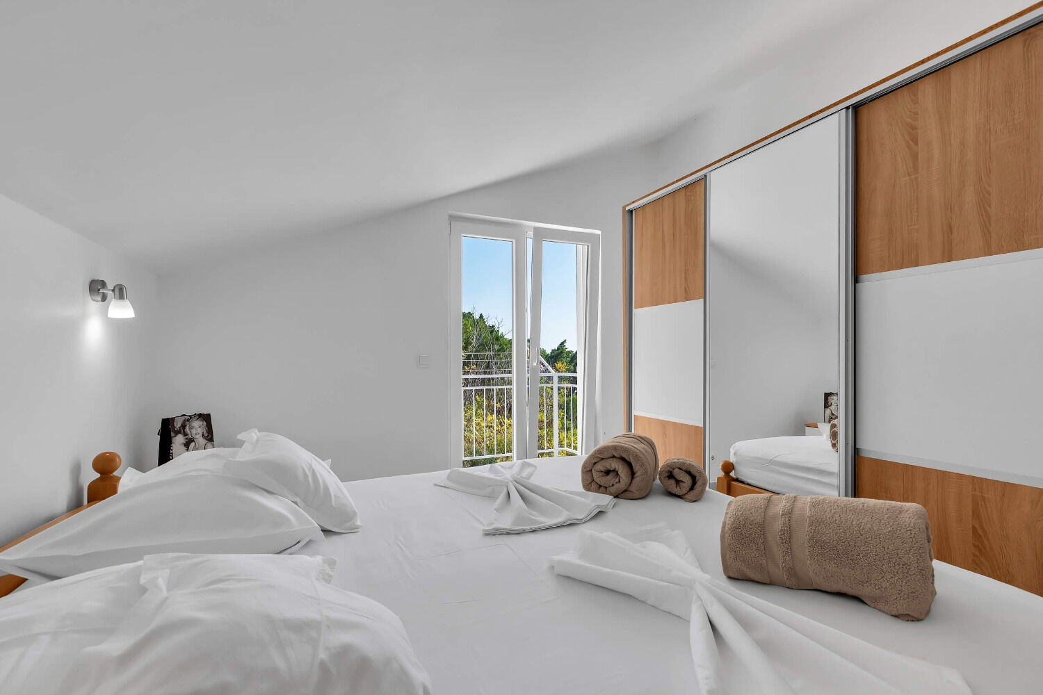 Apartments Anka 10729-A11