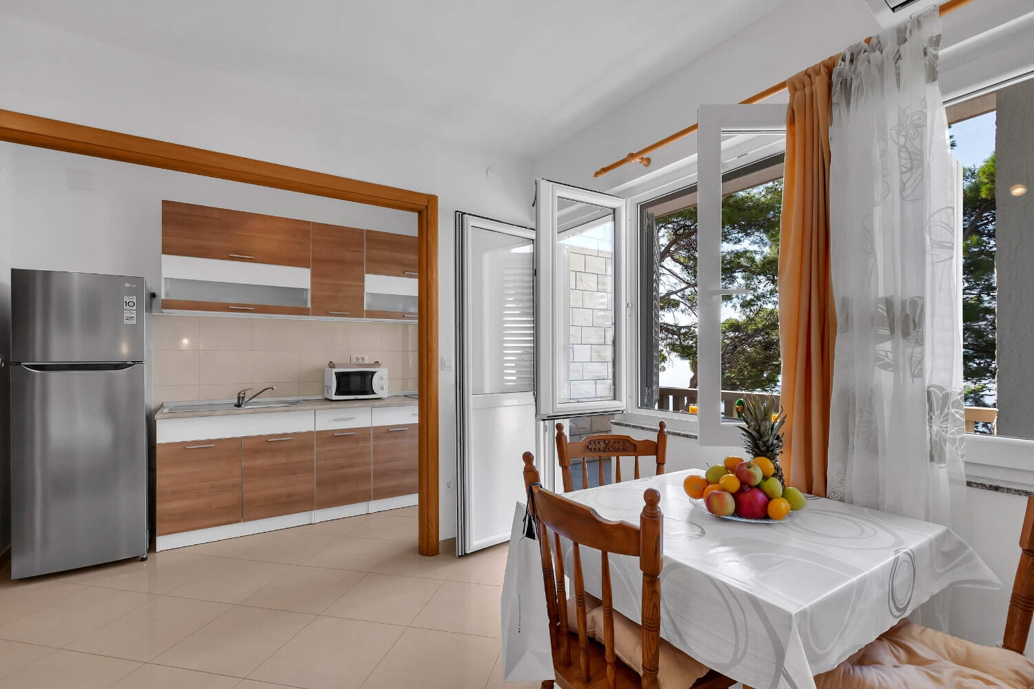 Apartments Anka 10729-A13