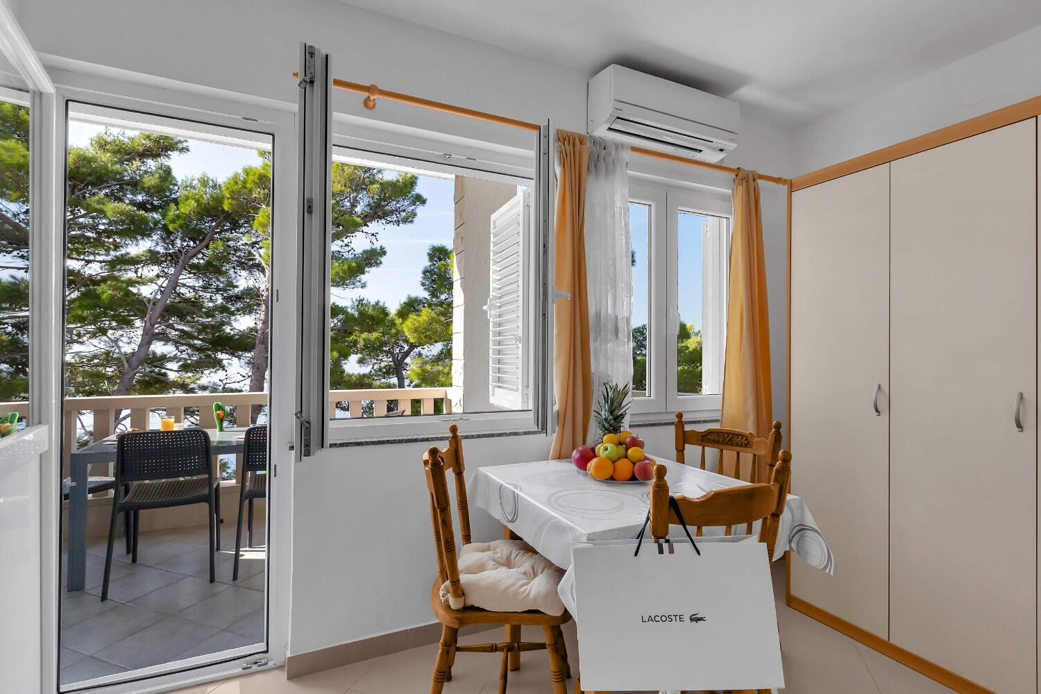 Apartments Anka 10729-A13