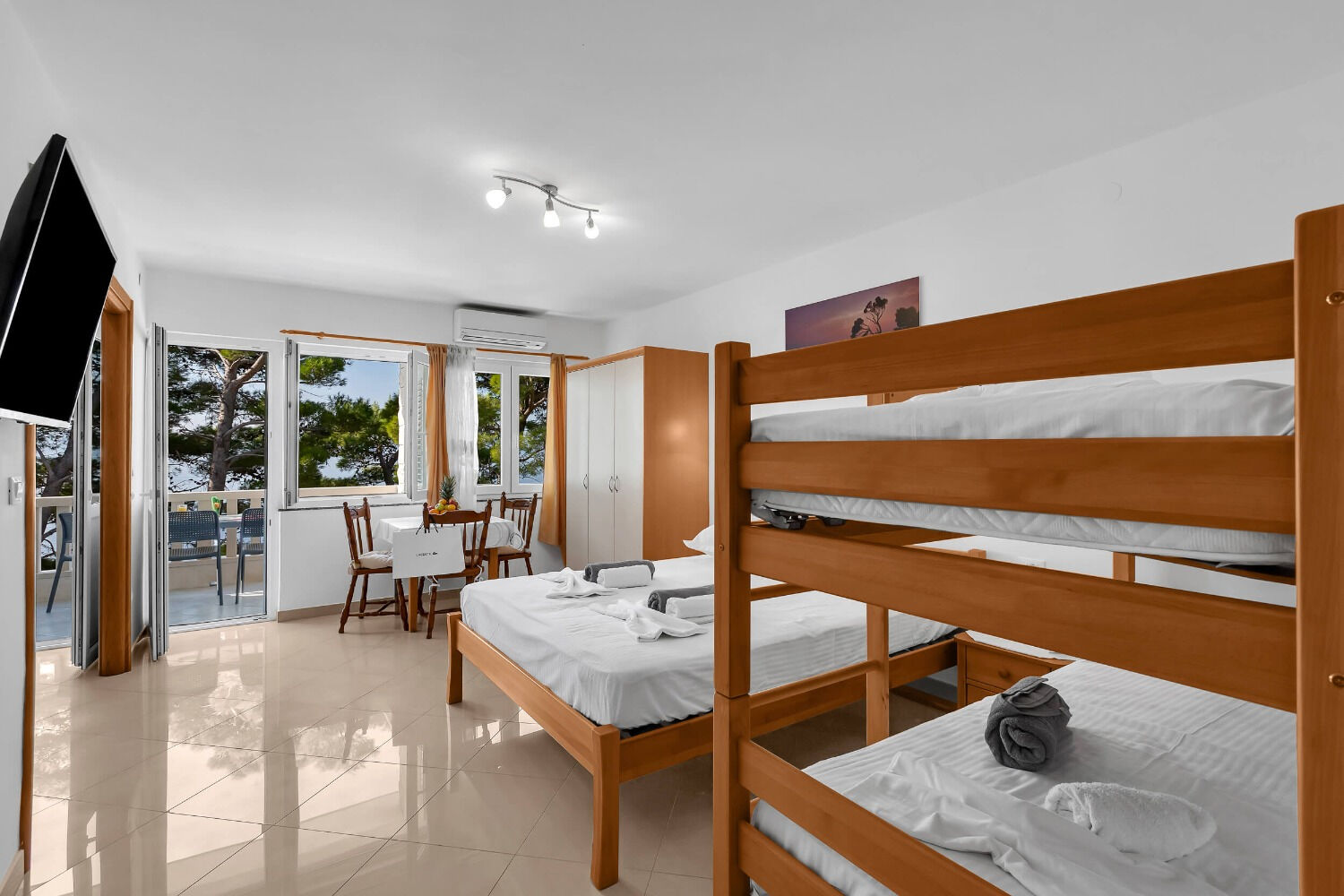 Apartments Anka 10729-A13