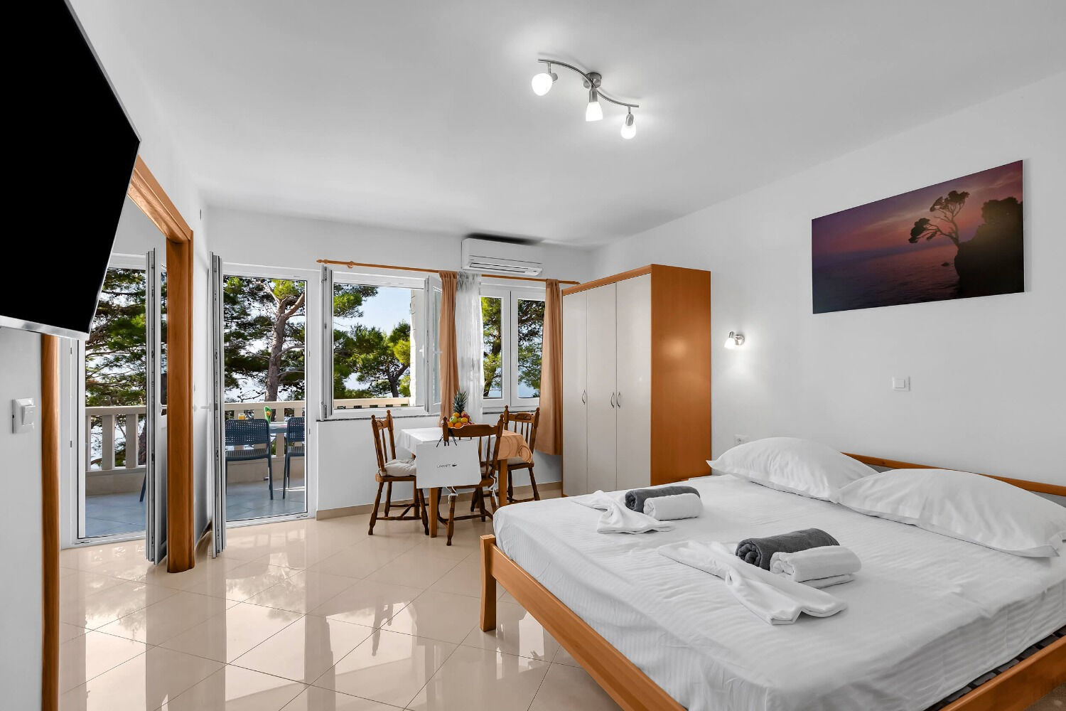 Apartments Anka 10729-A13