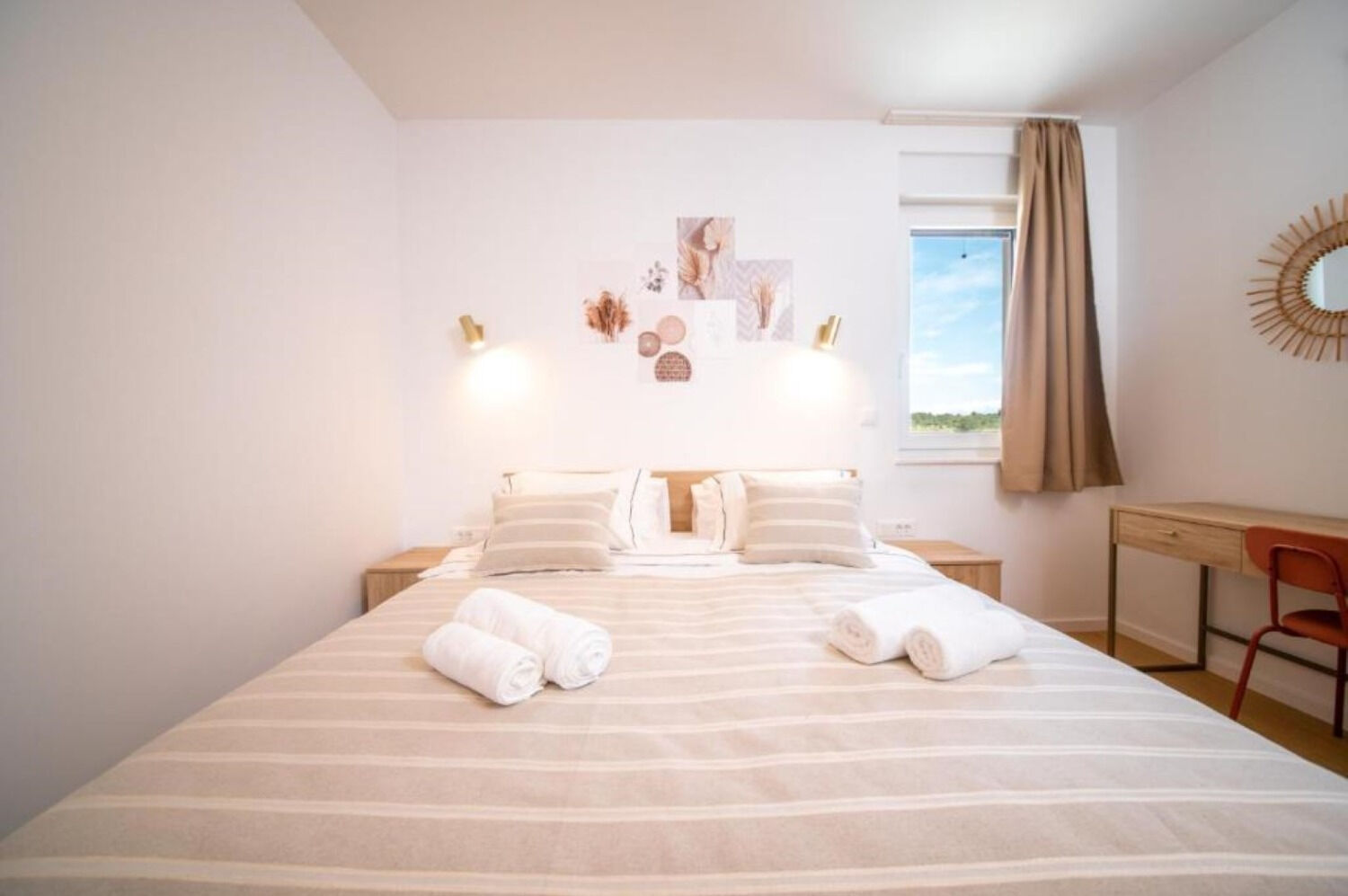Apartments Vrsi 112531-A1