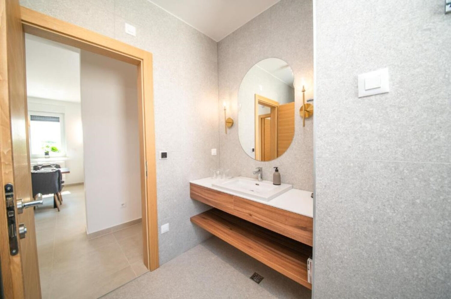 Apartments Vrsi 112531-A2