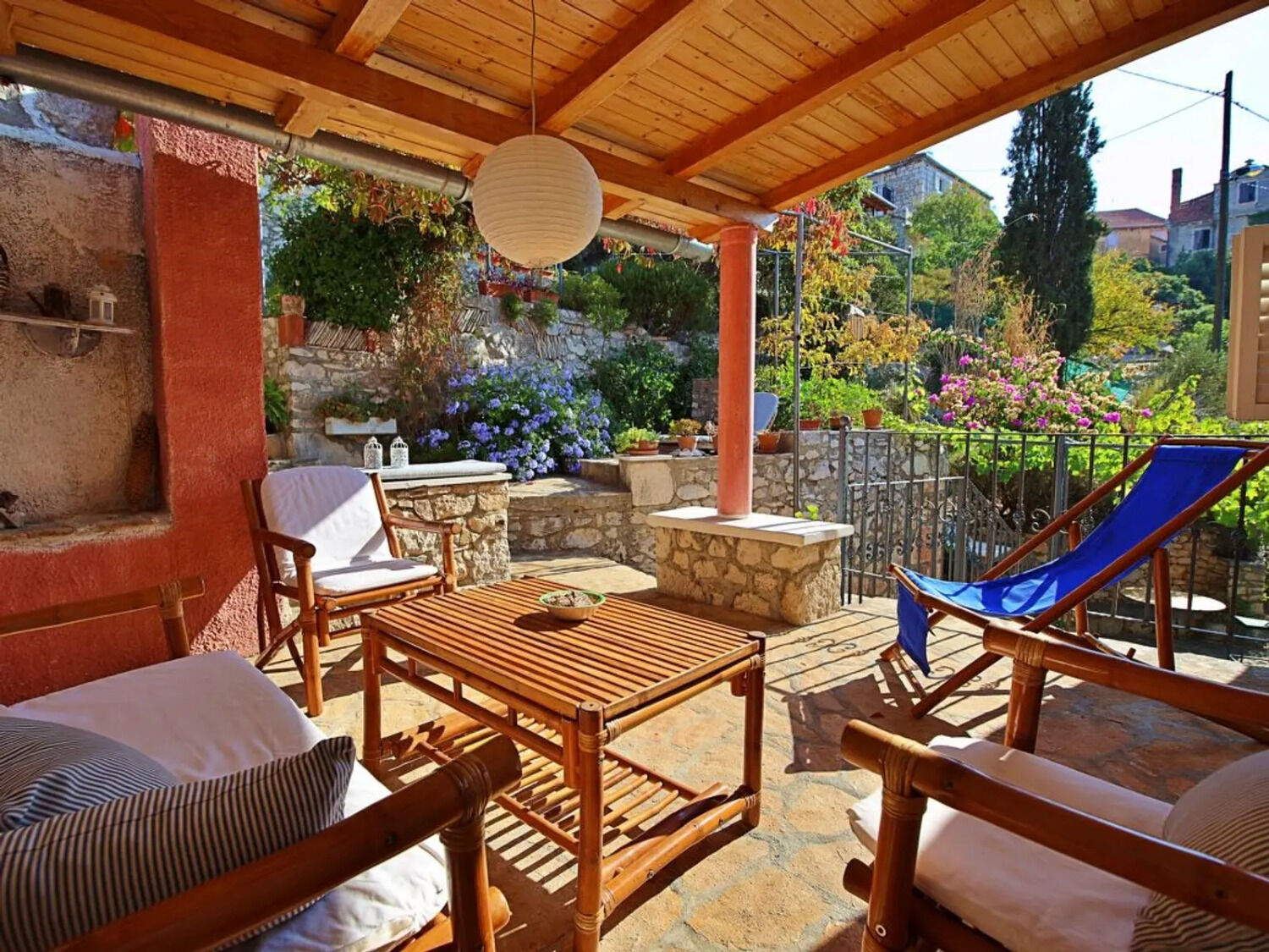 House Gora 112541-K1