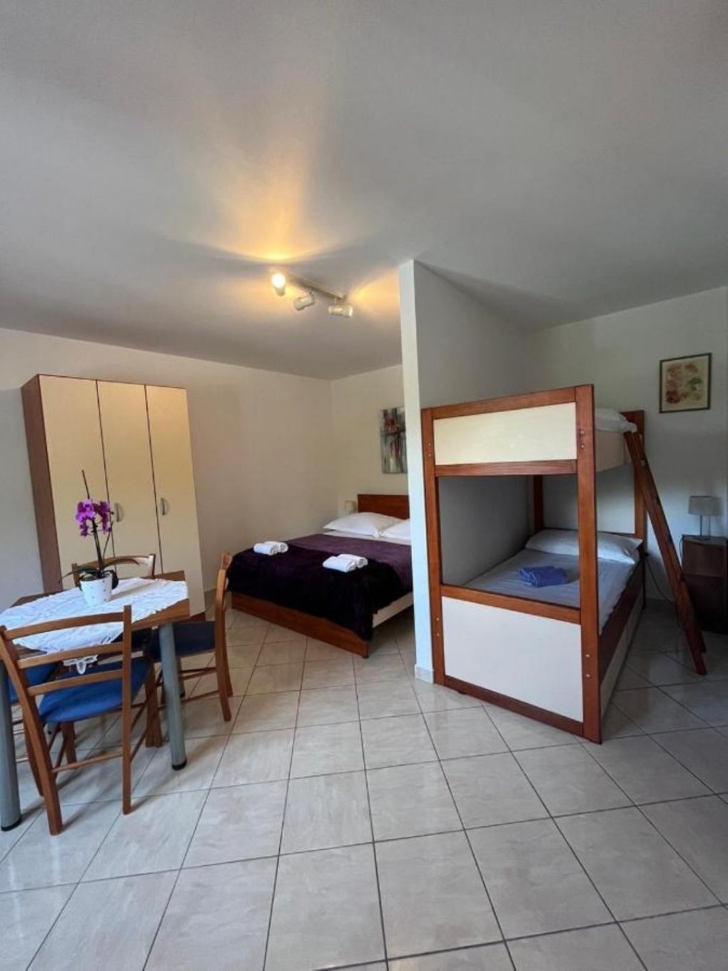 Apartments Paradiso 11267-A2