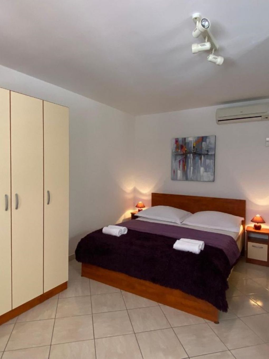 Apartments Paradiso 11267-A2