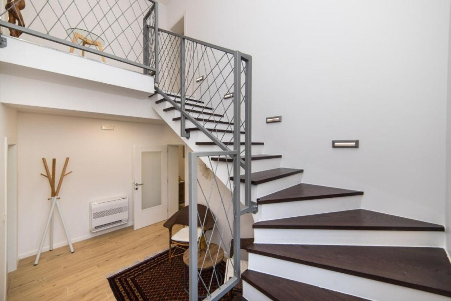 House Vedran 112671-K1