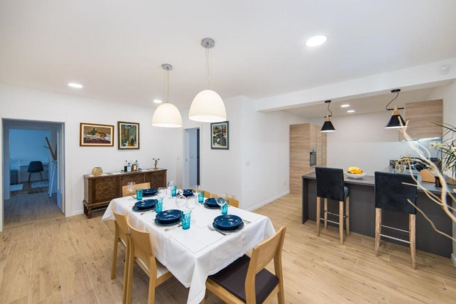 House Vedran 112671-K1