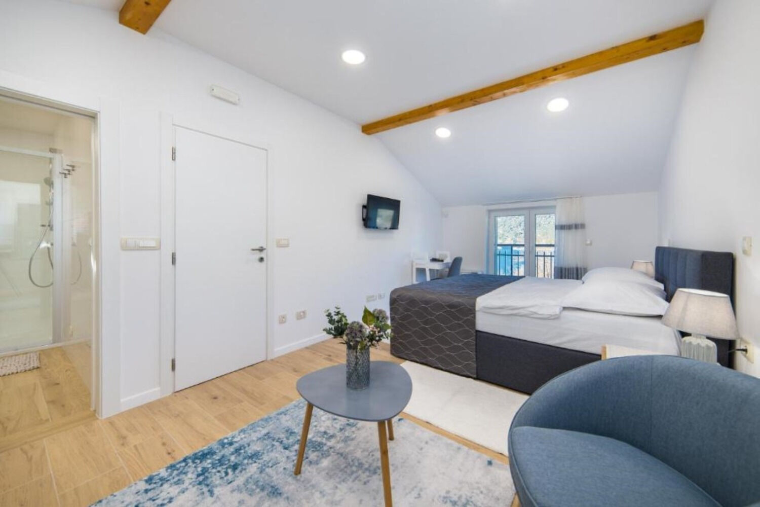 House Vedran 112671-K1
