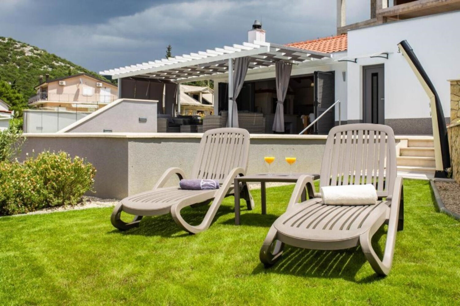 House Vedran 112671-K1