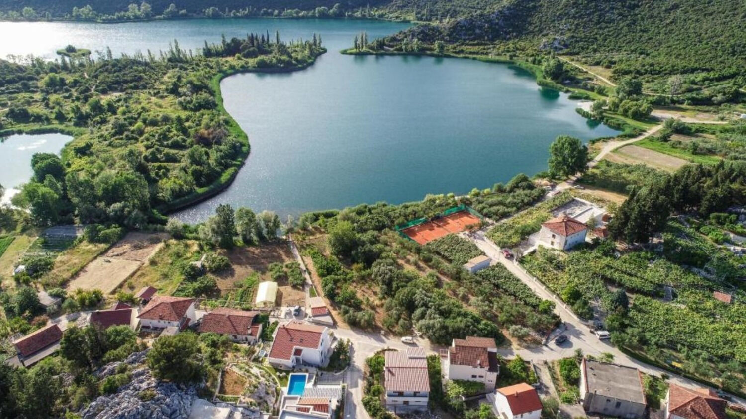 House Vedran 112671-K1