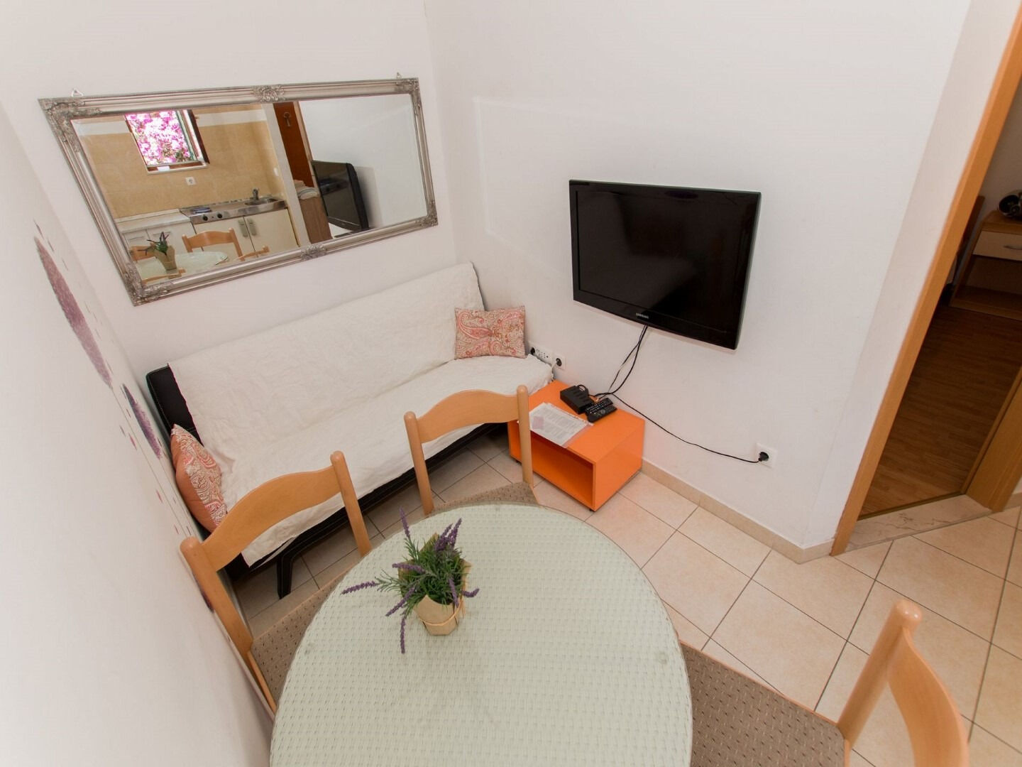 Apartments Srzi 1 11275-A2