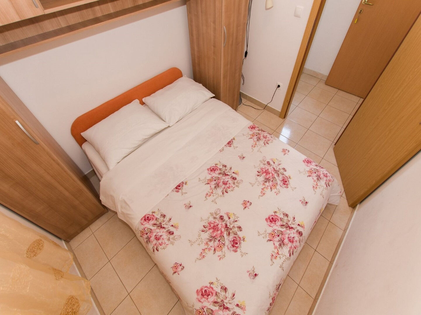 Apartments Srzi 1 11275-A2