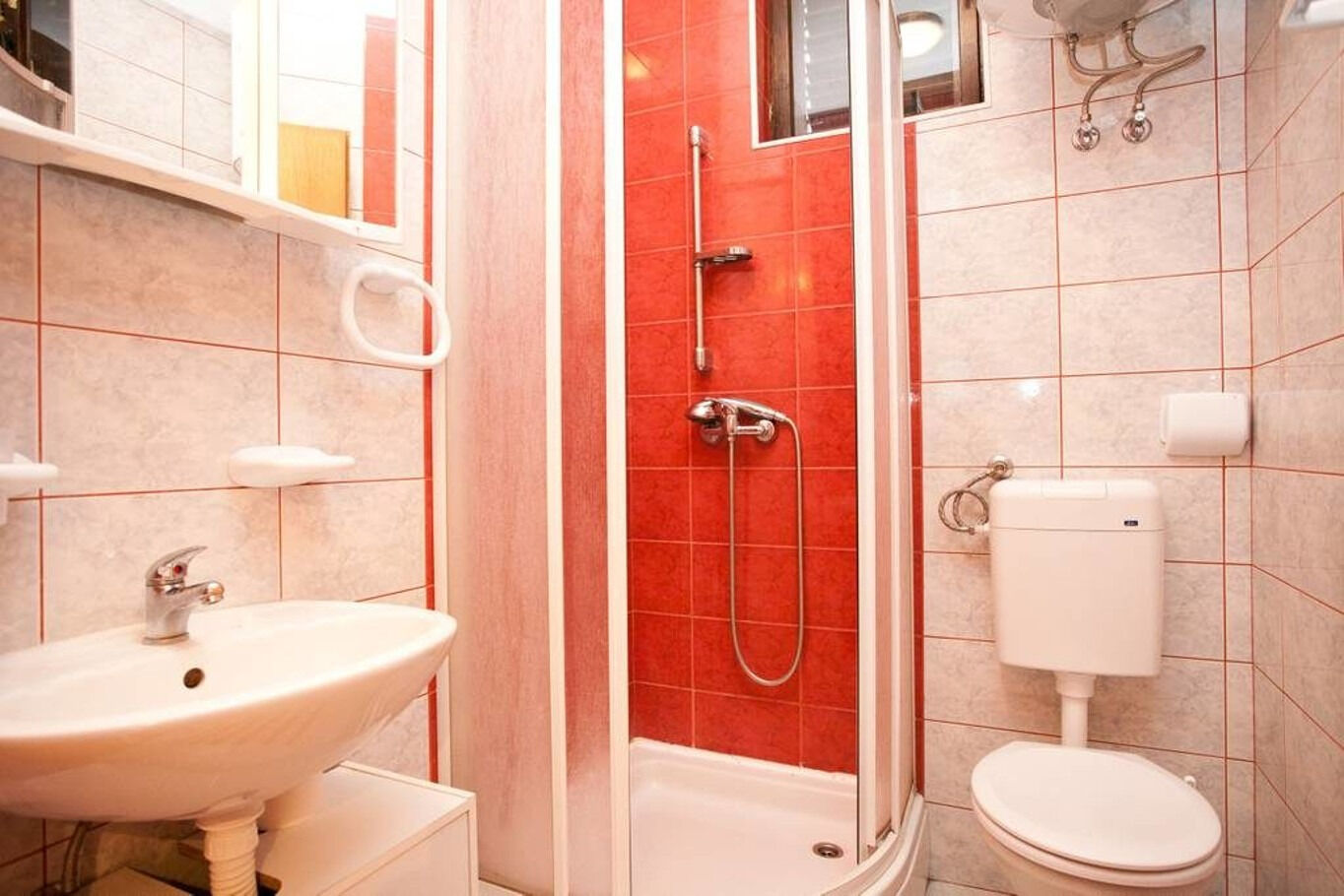 Apartments Miro 112741-A2