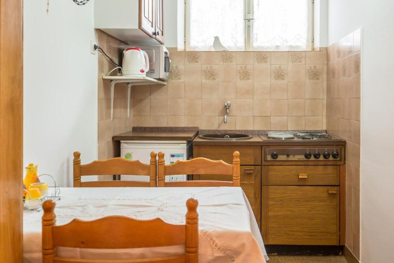 Apartments and Rooms Happiness 112801-A3