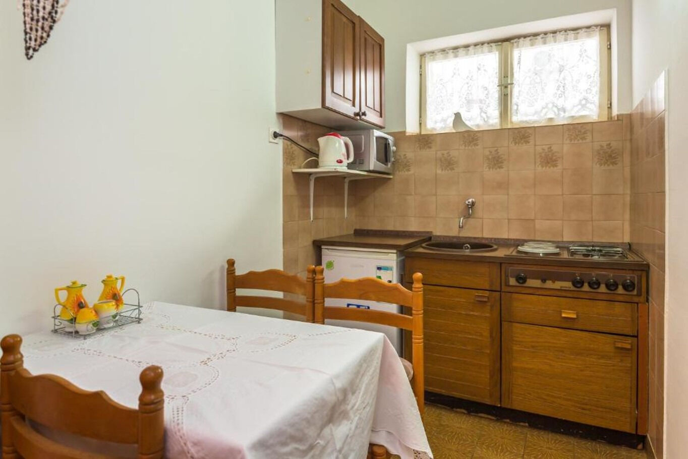 Apartments and Rooms Happiness 112801-A3
