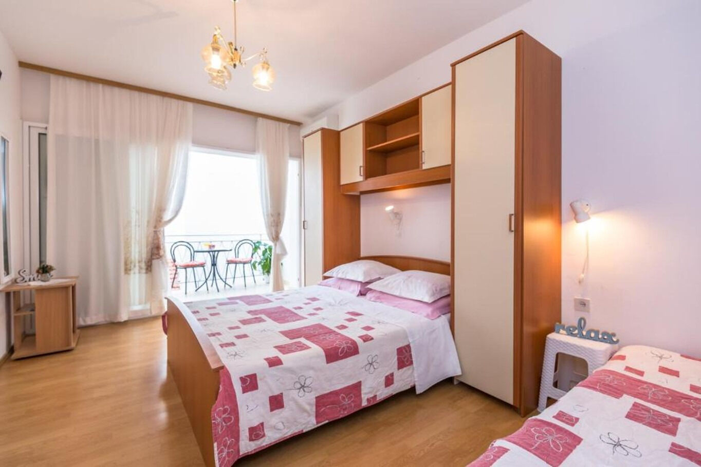 Apartments and Rooms Happiness 112801-A3