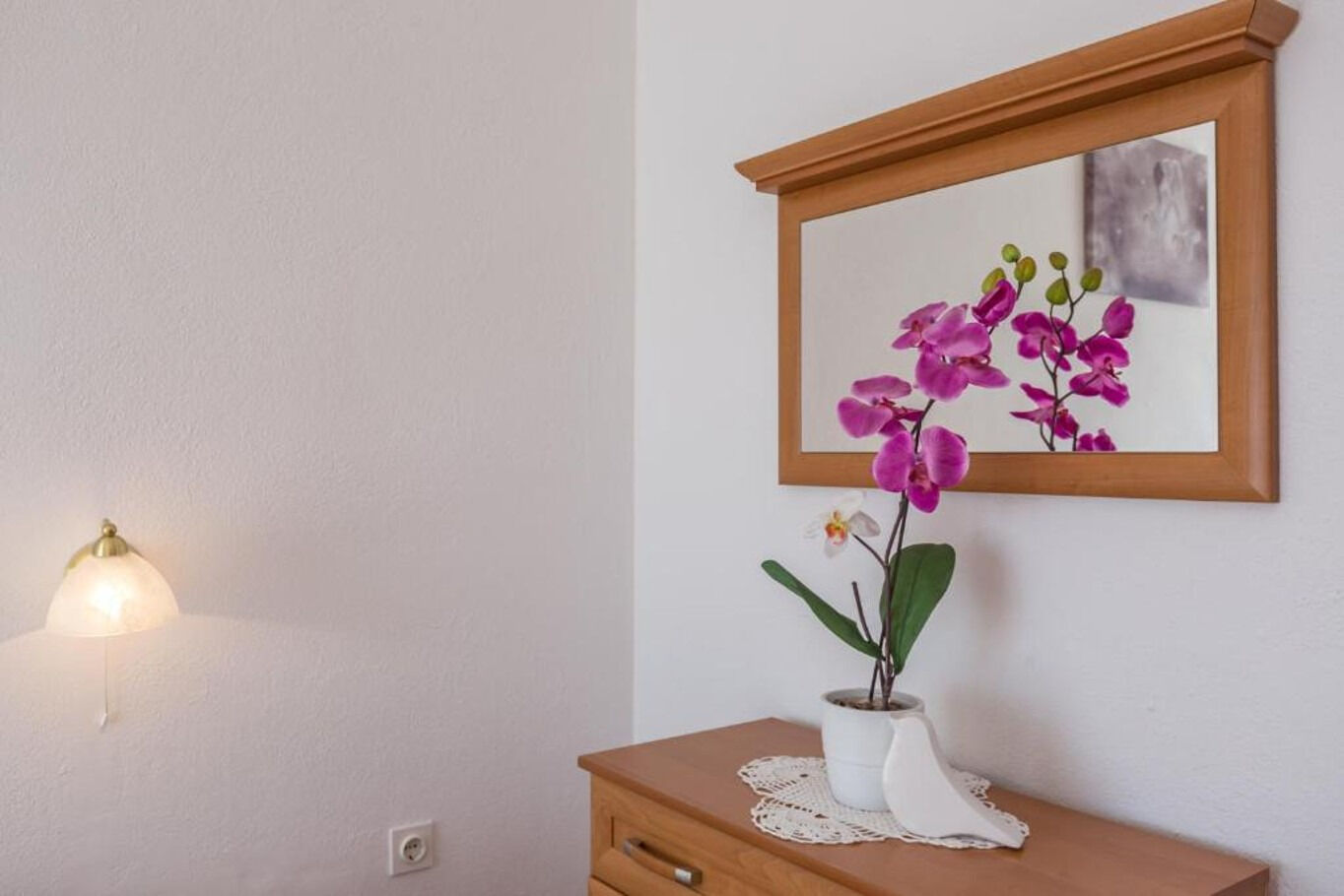 Apartments and Rooms Happiness 112801-S5