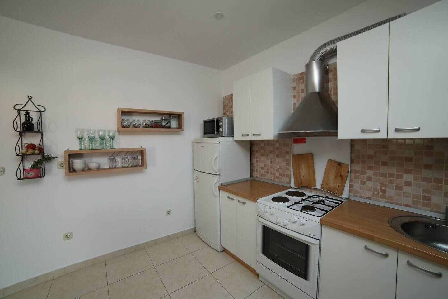 Apartment Kate Lea Mary 11294-A1
