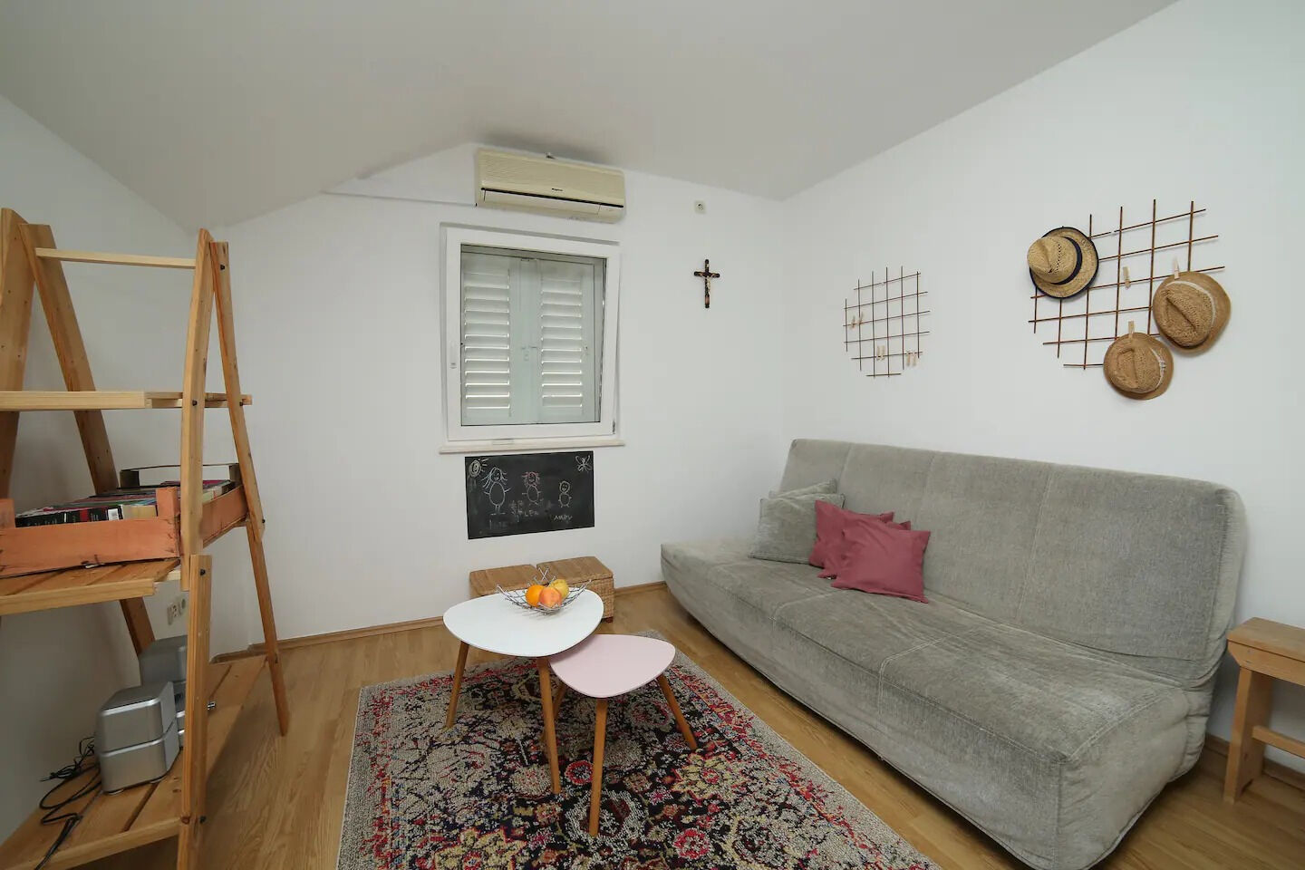 Apartment Kate Lea Mary 11294-A1