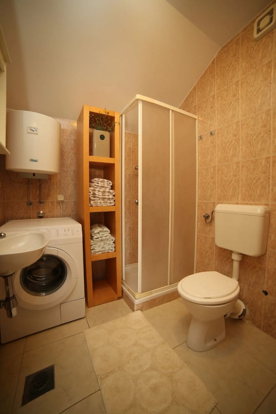 Apartment Kate Lea Mary 11294-A1