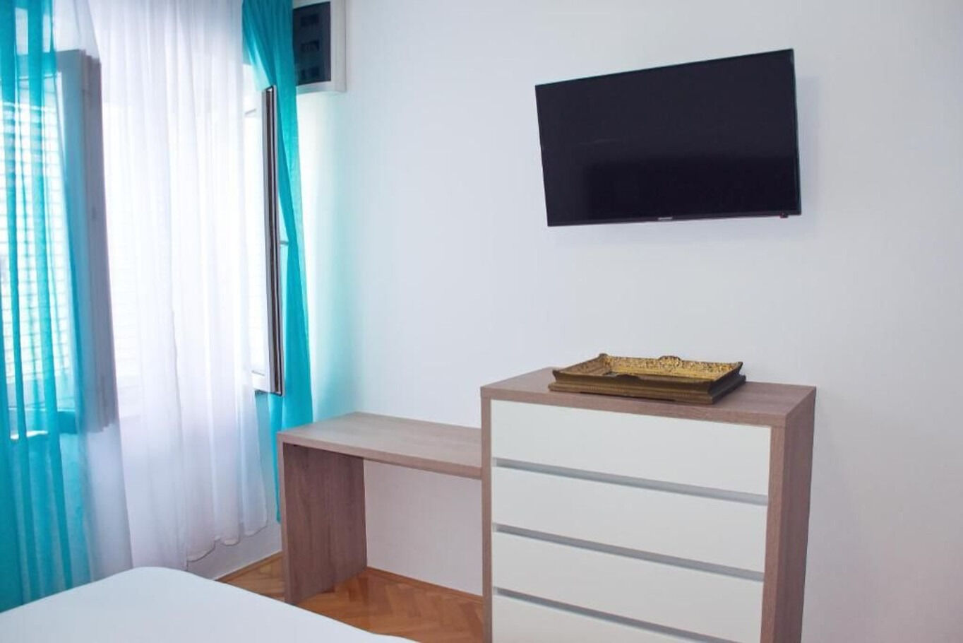 House Mari 11299-K1
