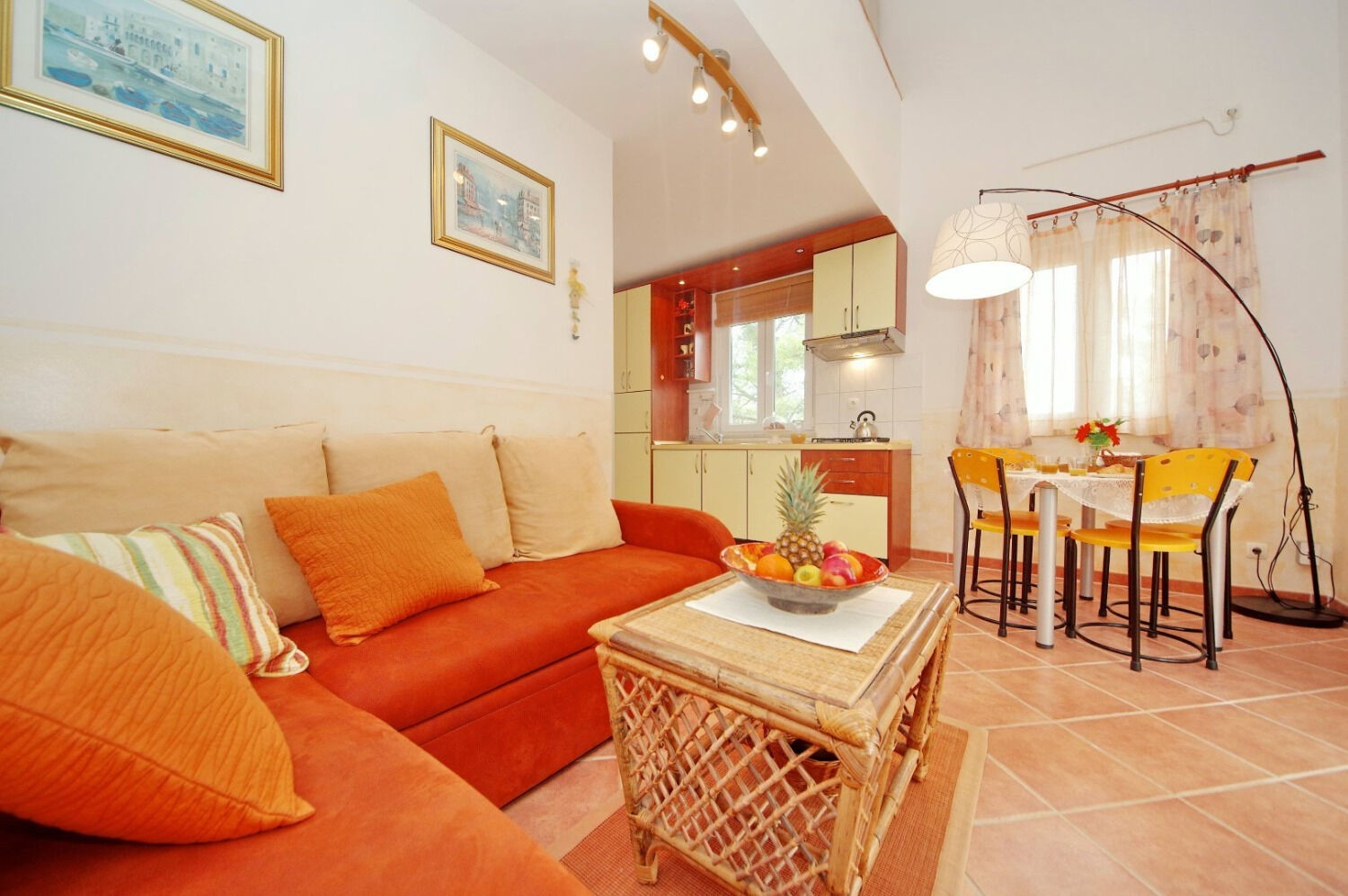 Apartments Dino 112921-A2