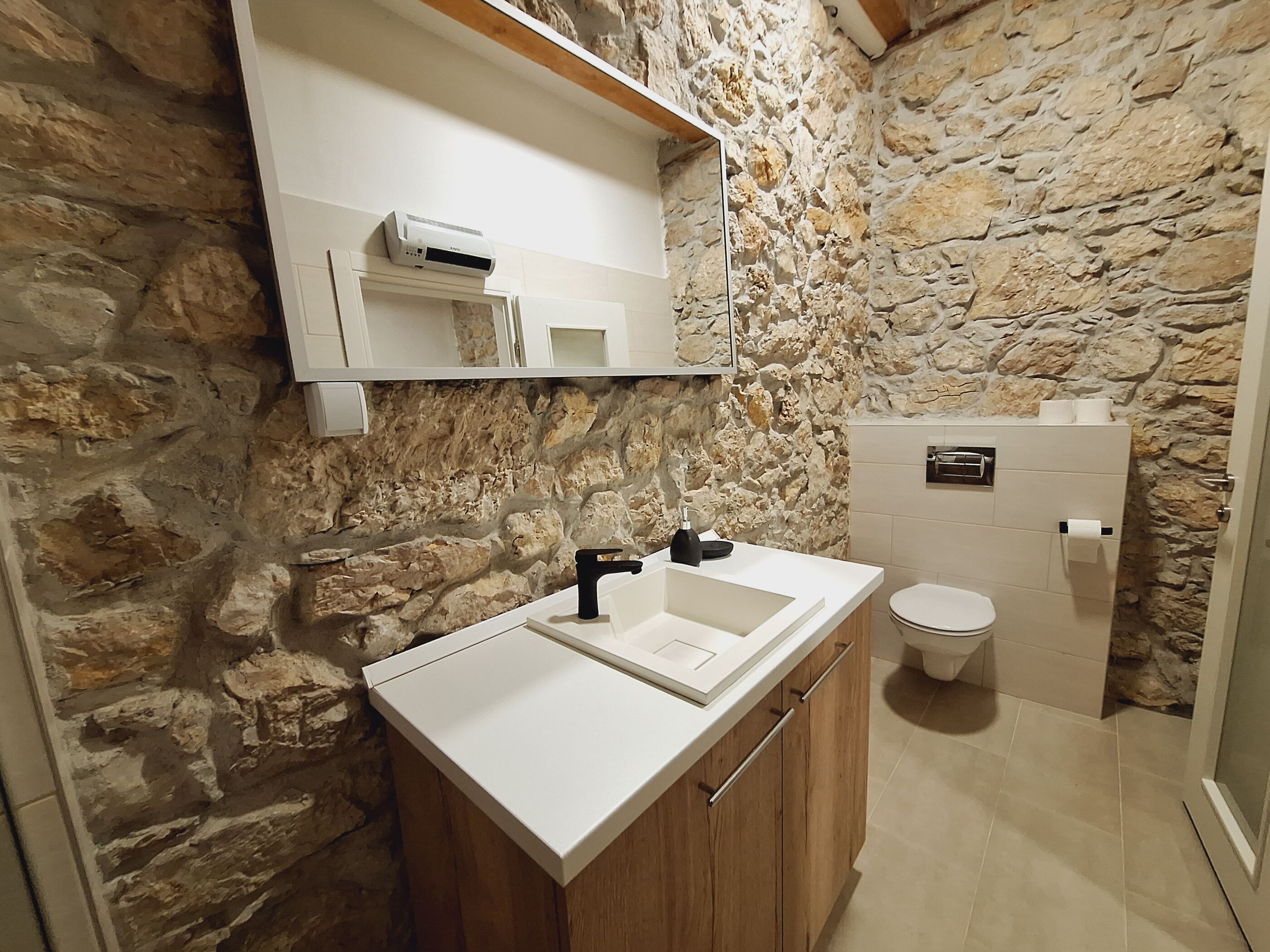 Villa Stone castle V1621-K1