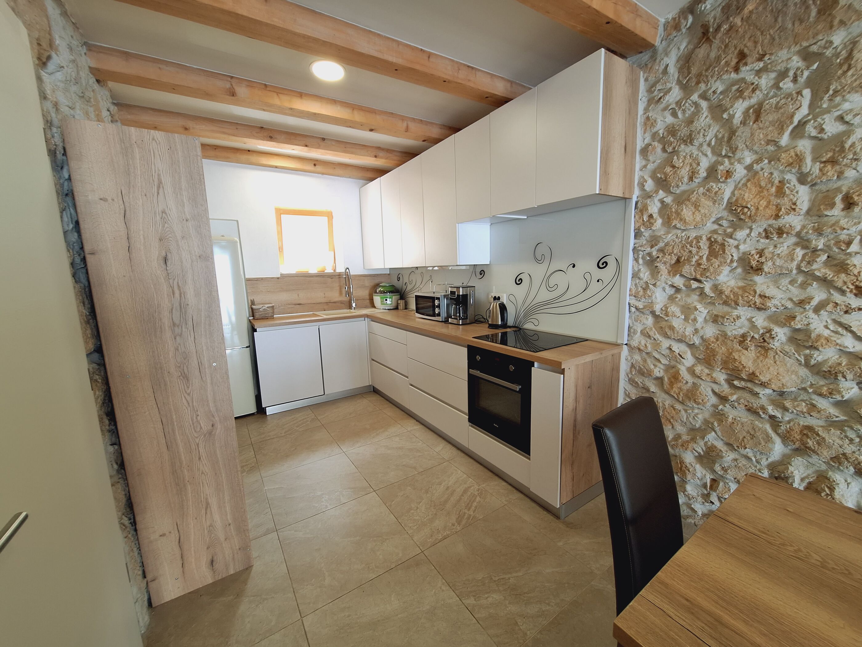 Villa Stone castle V1621-K1