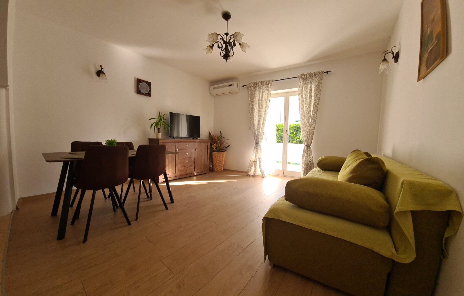 Apartments Boris i Snježana 101861-A1
