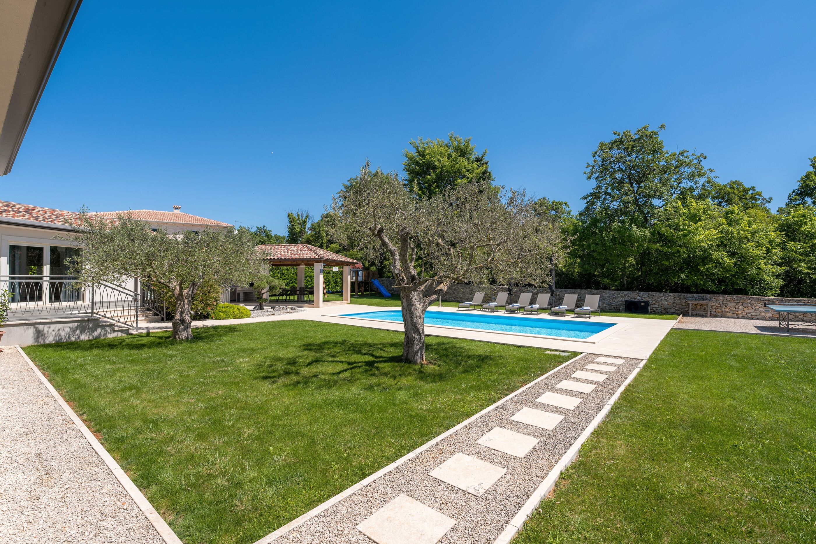 Villa Gemini s bazenom 99834-K1
