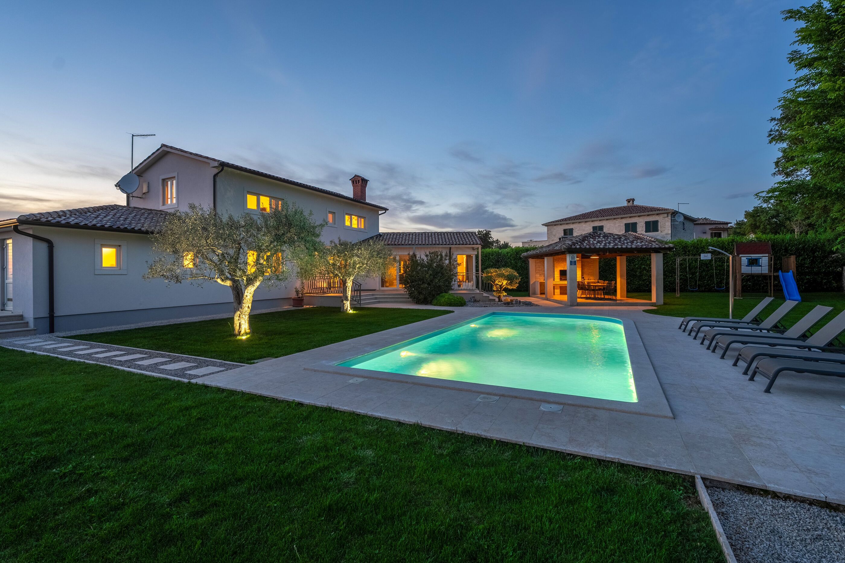 Villa Gemini s bazenom 99834-K1