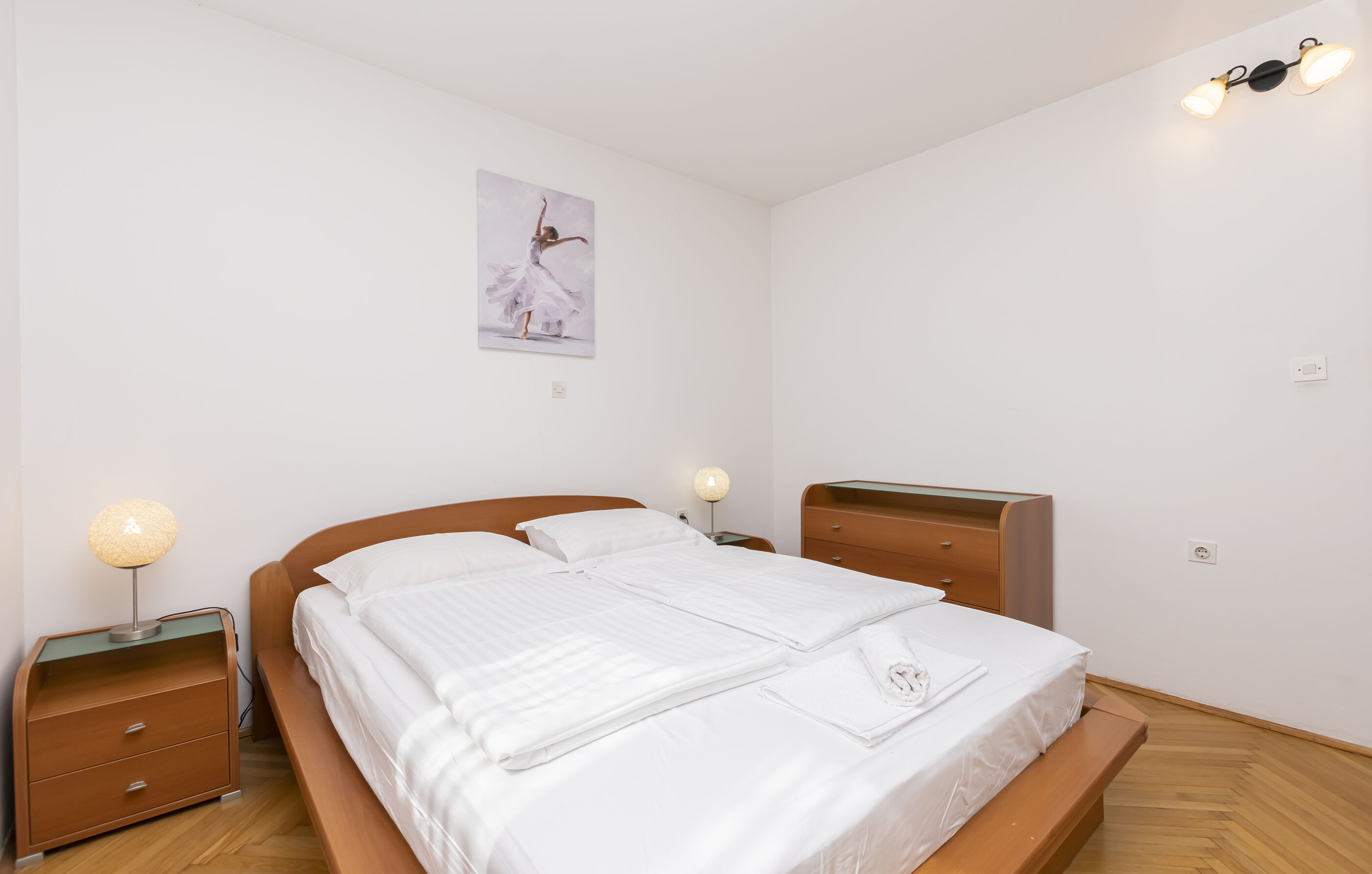 Apartment Panorama 101821-A1