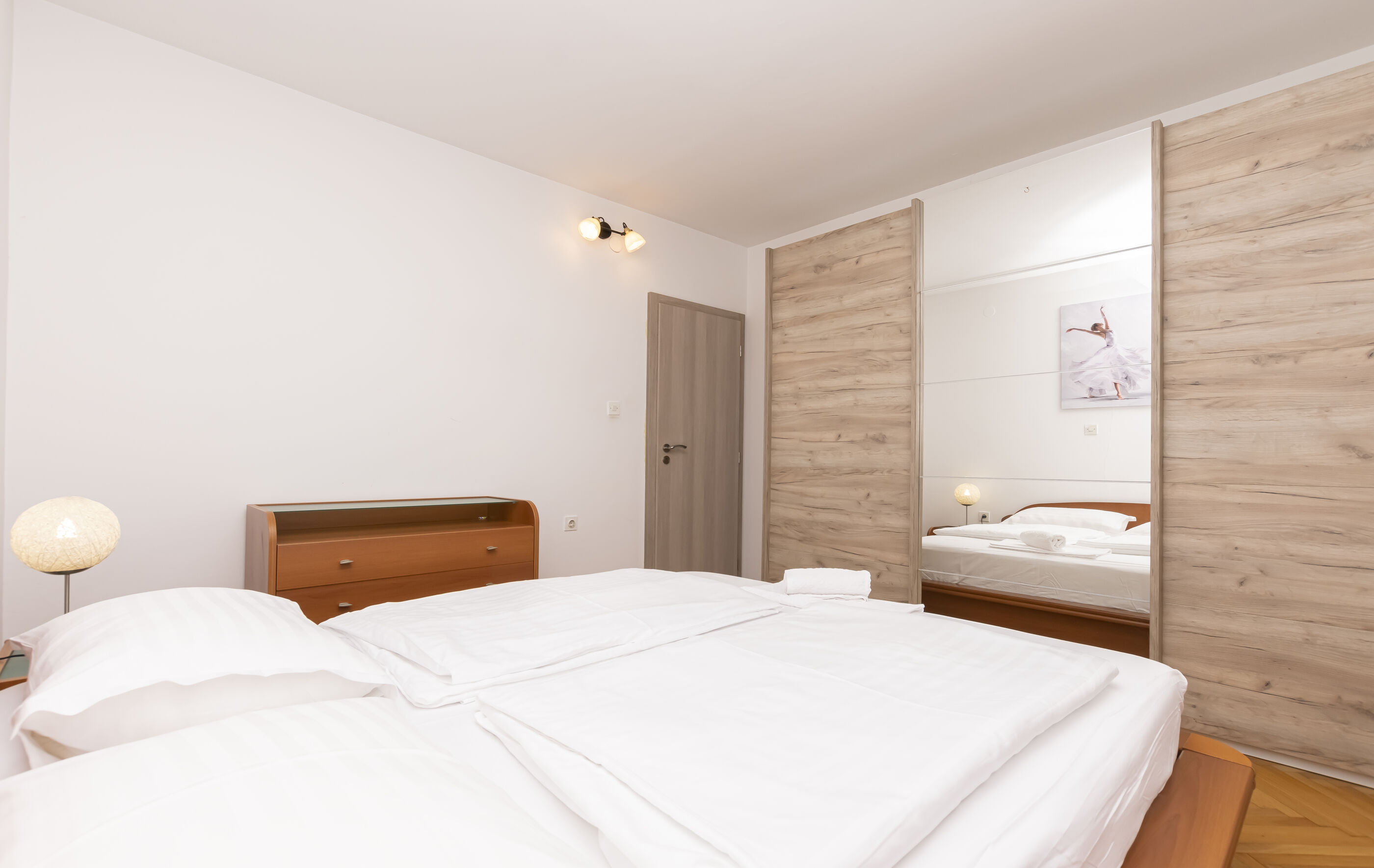 Apartment Panorama 101821-A1